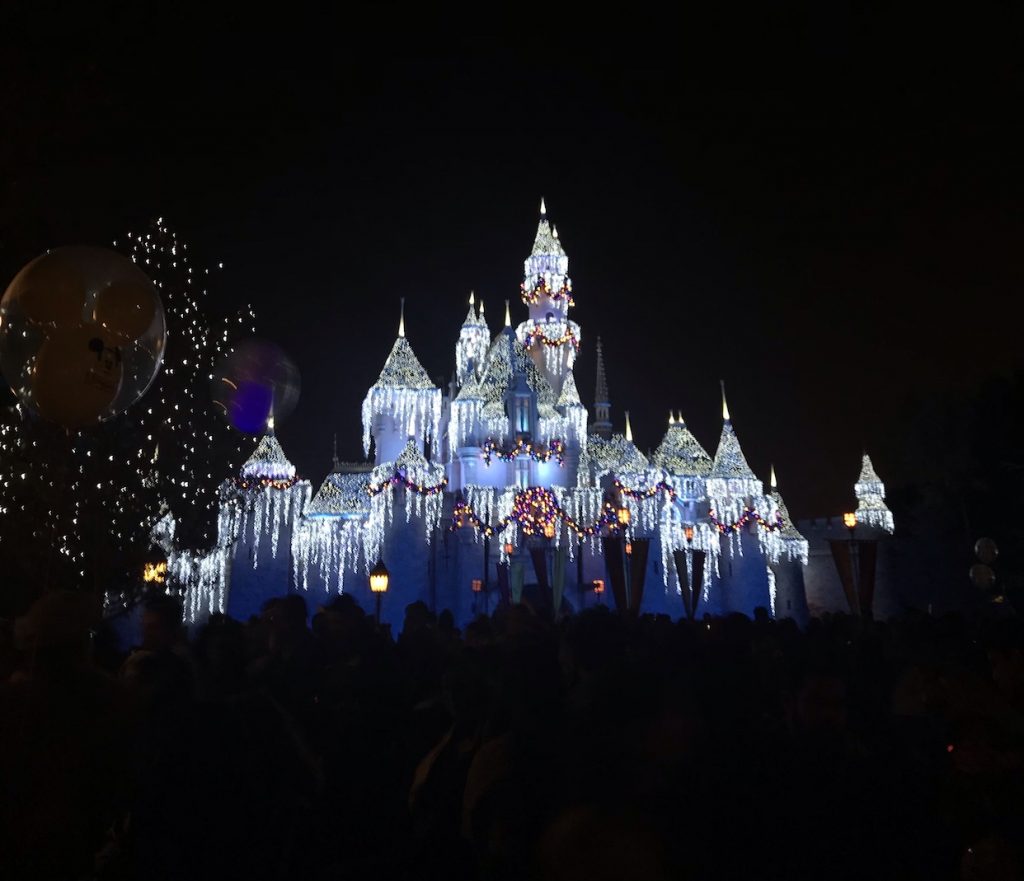 Disneyland Food Guide: My favorite eateries, the best booze, private clubs, and how to get in for free! | Proportional Plate
