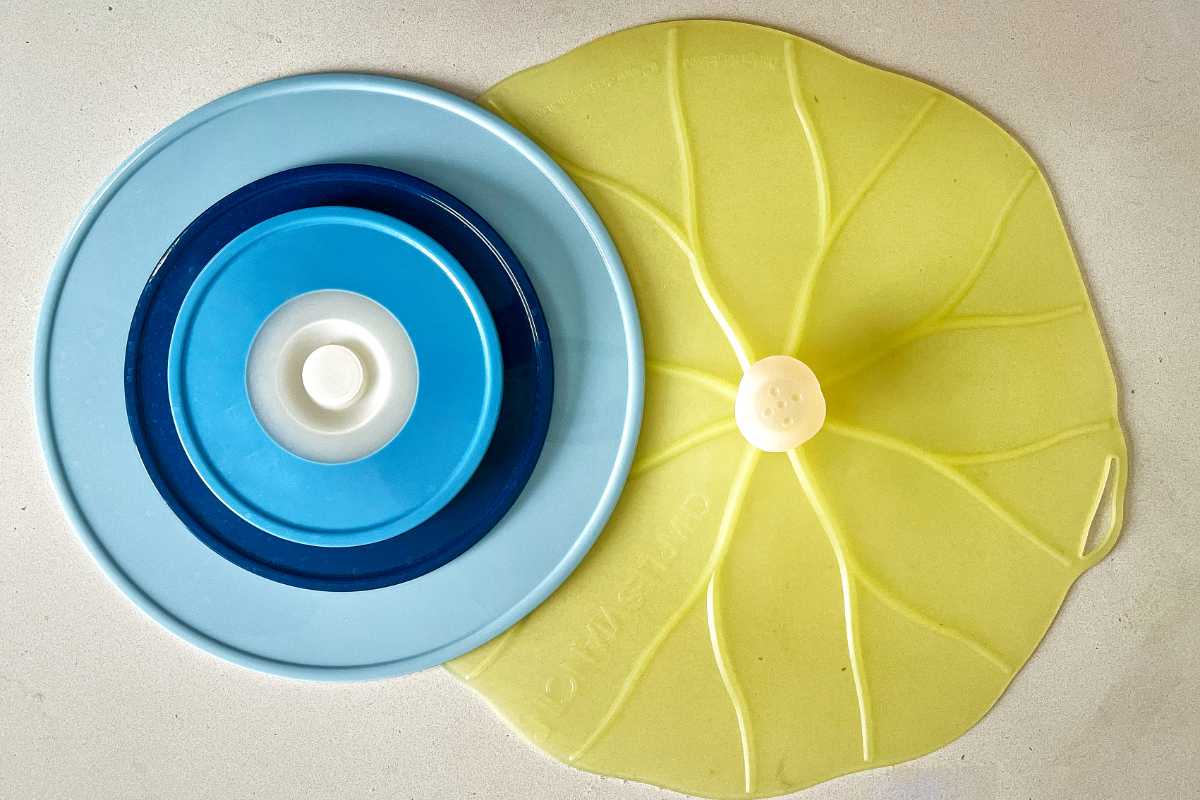 Silicone bowl lids on a countertop.