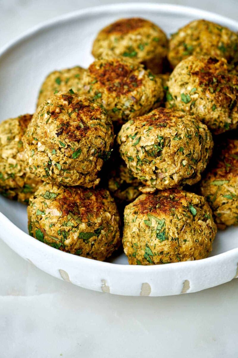Dish filled with falafel.